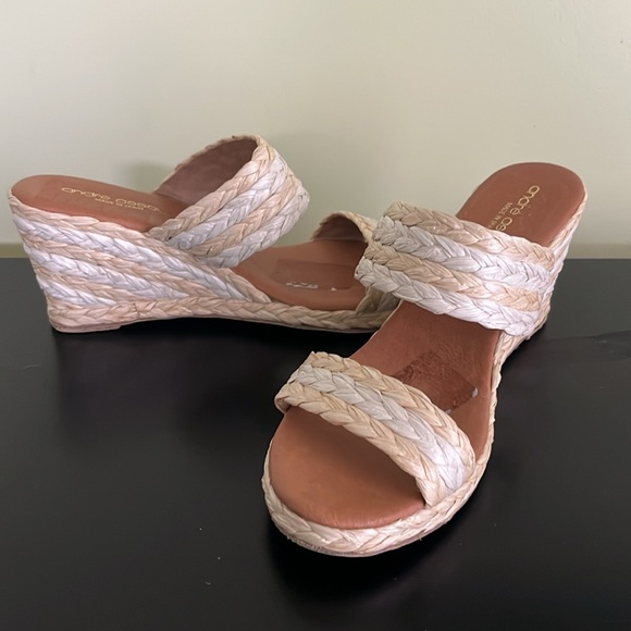 Andre Assous Women's Nolita Espadrille Wedge Sandals - Picture 1 of 11